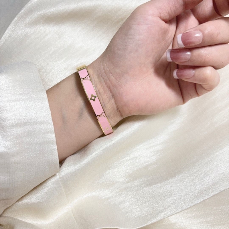 LV Bracelets